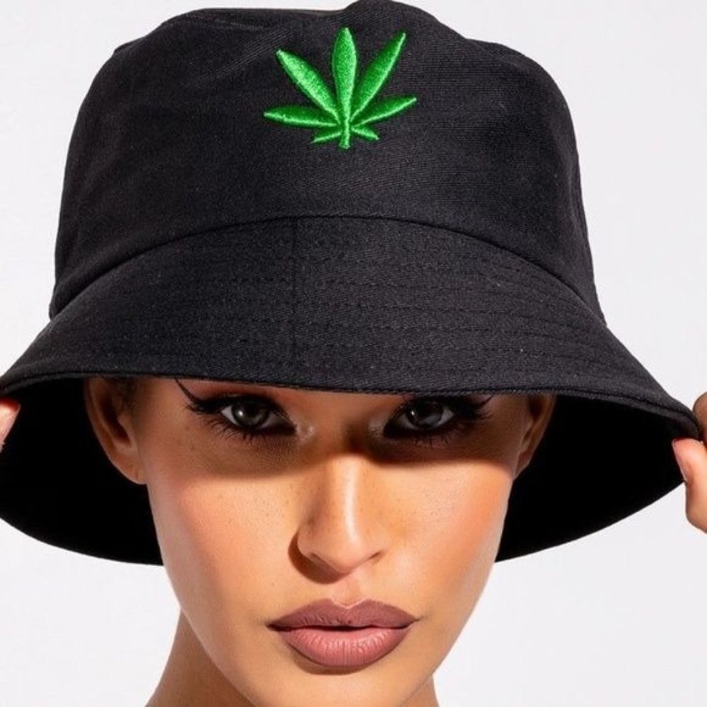 Miz In Love 24/20: Black Weed Embroidered Bucket Hat - Picture 1 of 4